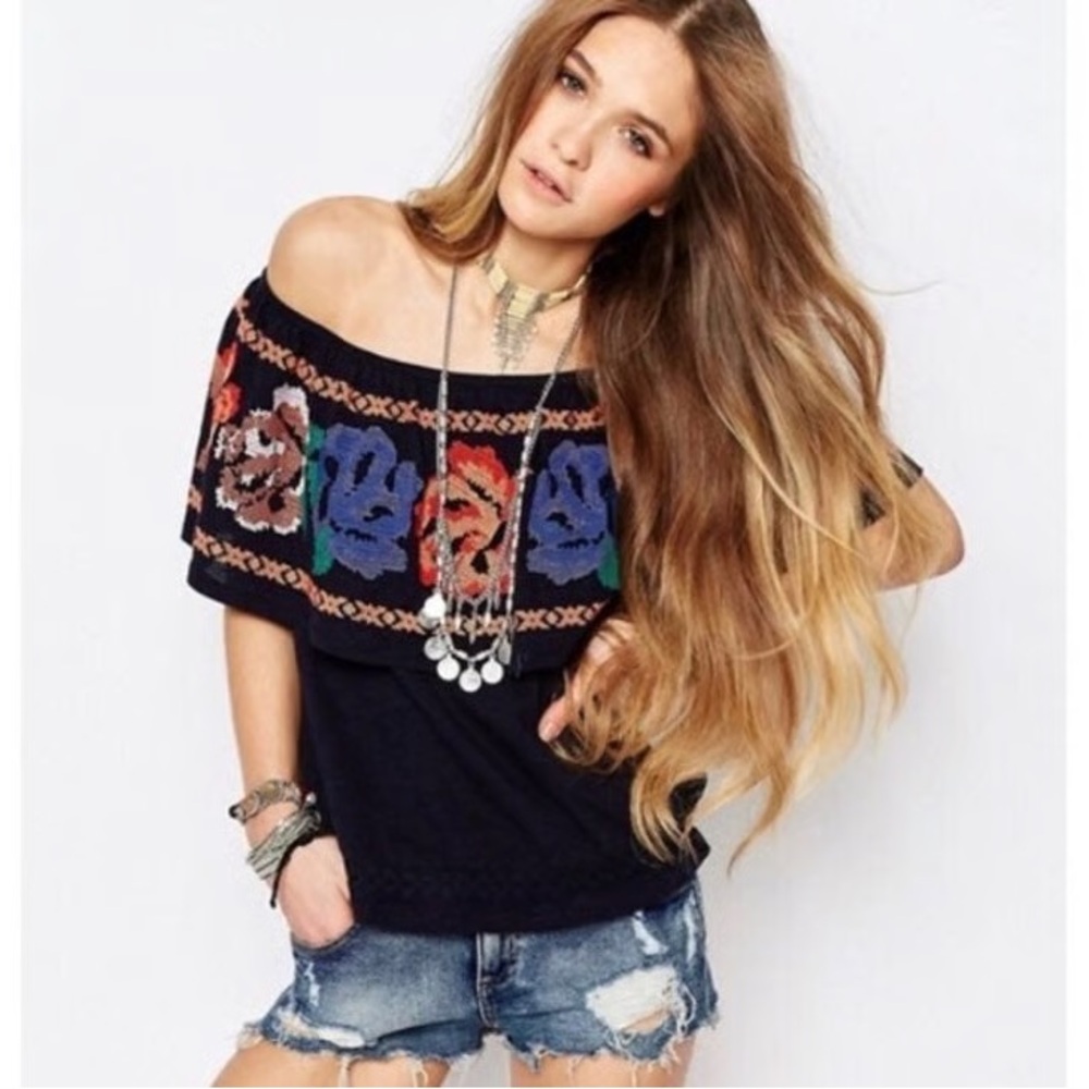 Free People To The Left Cross Stitch off shoulder top - Picture 4 of 6